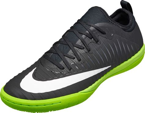 NIKE MercurialX Finale Indoor